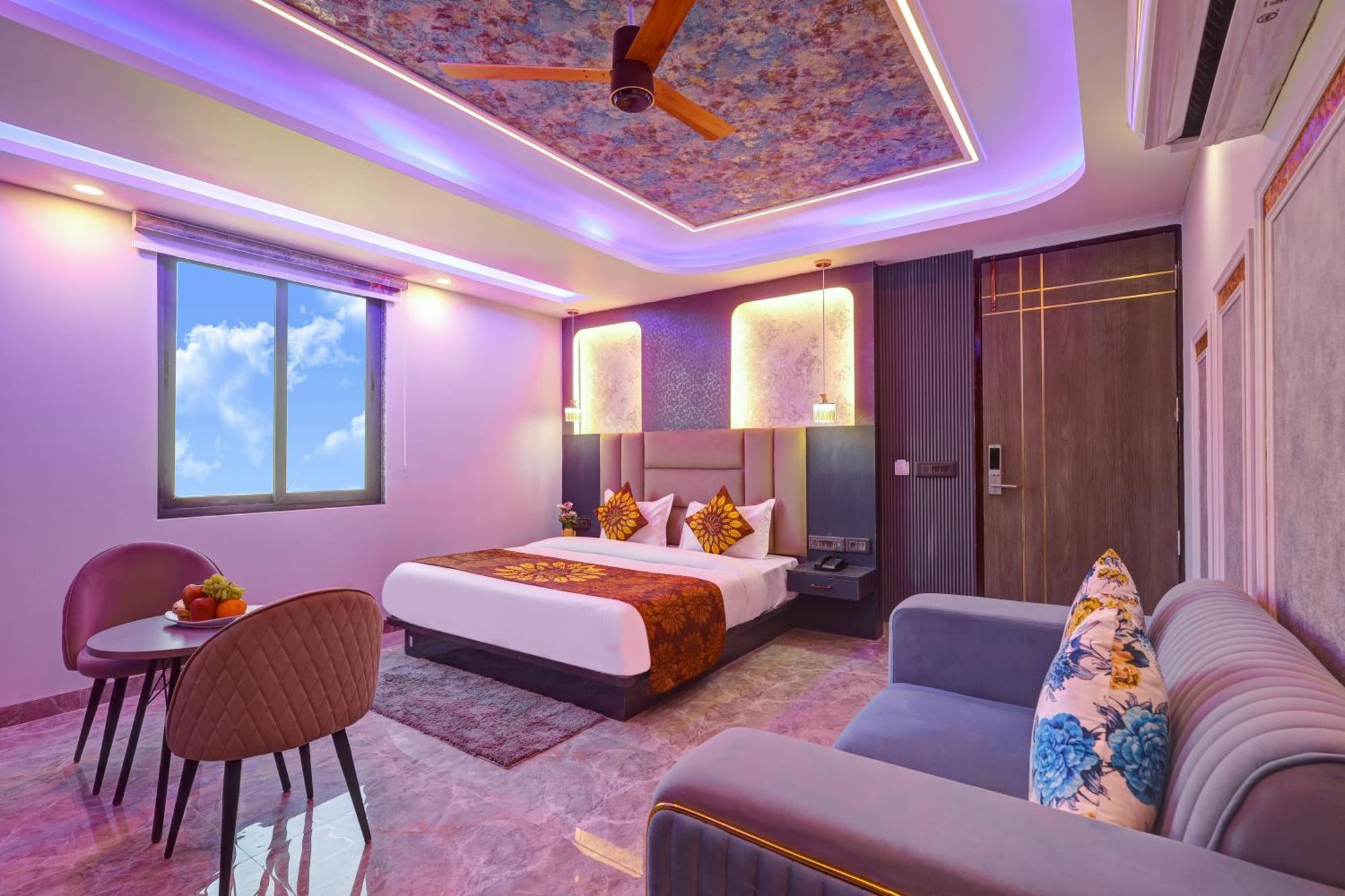 Hotel Armani Suites By Smart Group ニューデリー エクステリア 写真